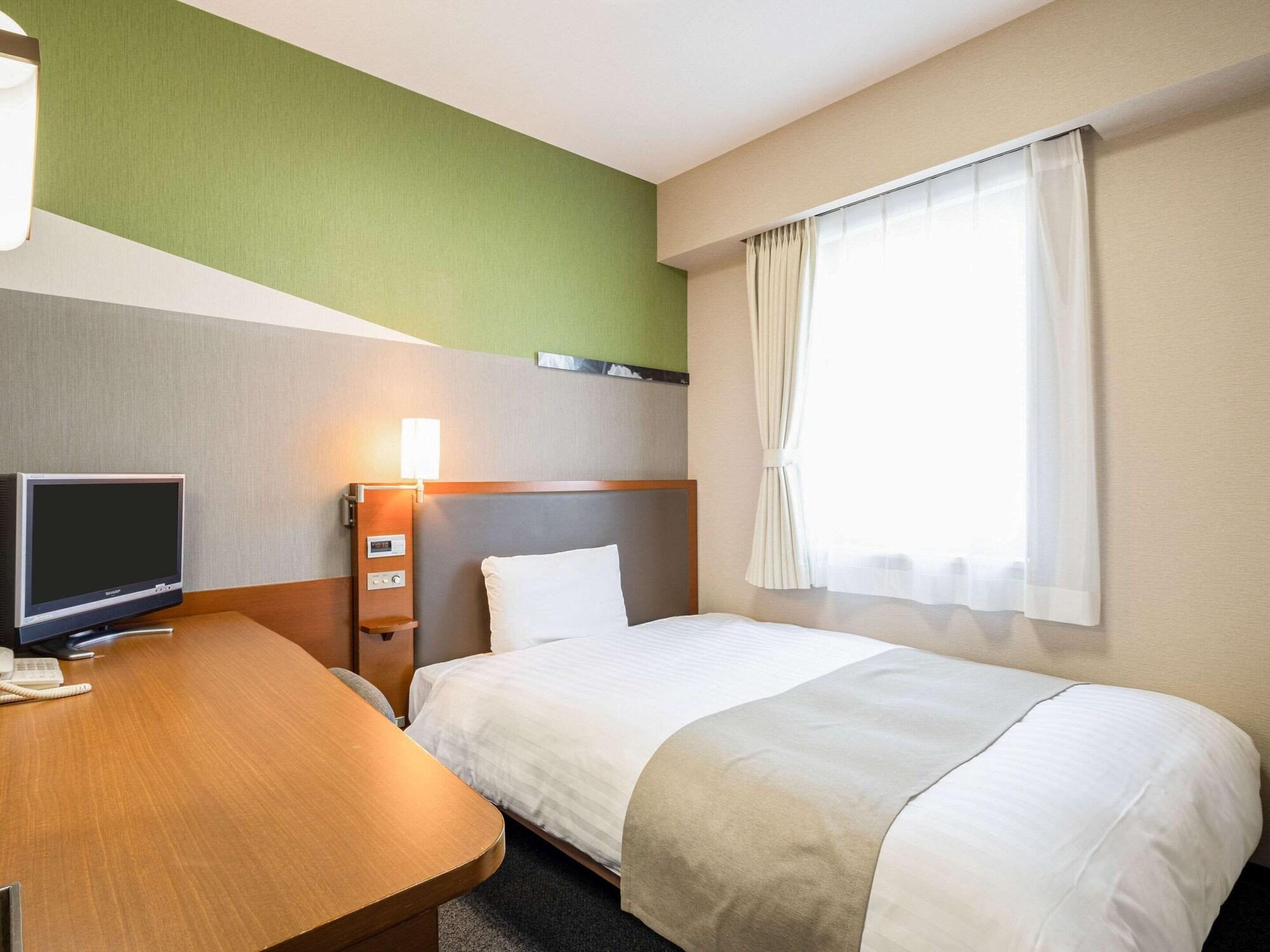 Comfort Hotel Toyama Exterior photo