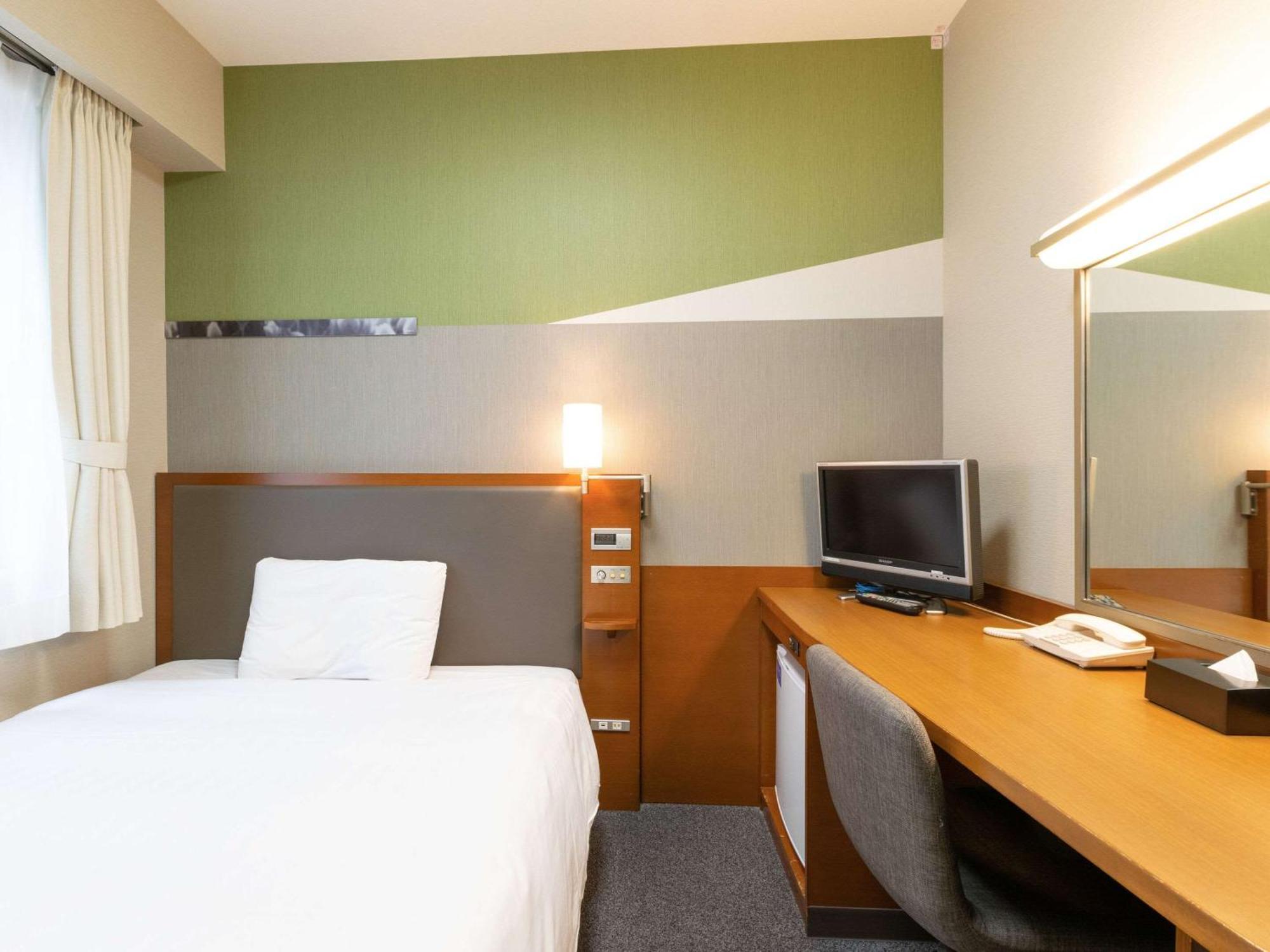 Comfort Hotel Toyama Exterior photo
