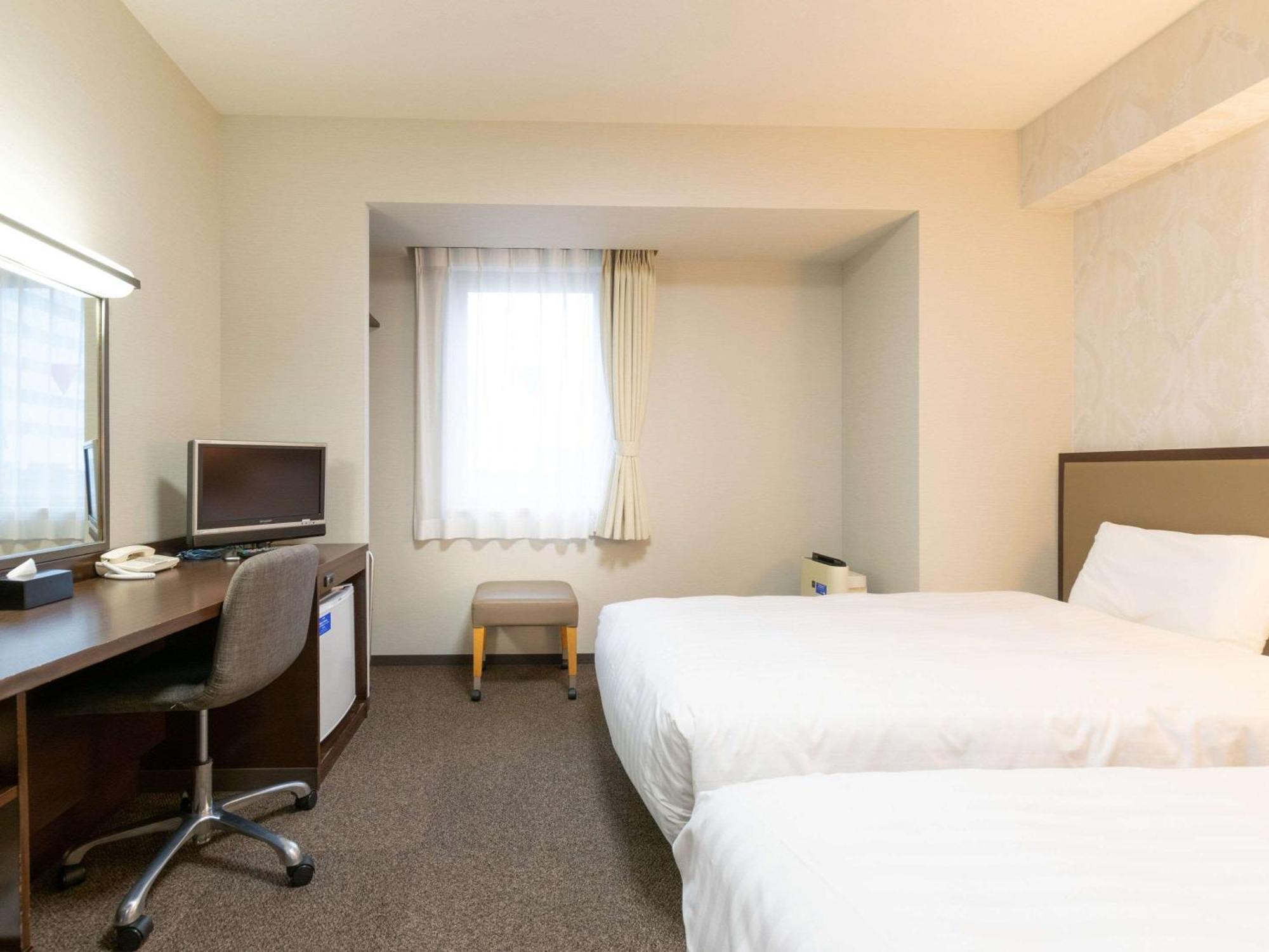 Comfort Hotel Toyama Exterior photo